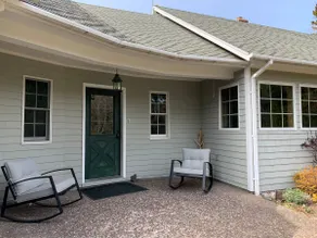Lake Superior-beautiful 3 bedroom home! - Image 4