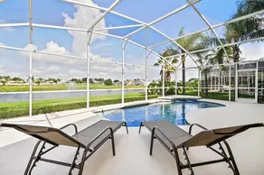 Lakeview Villa Private Pool 3 Miles to Disney - Image 2
