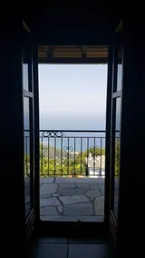 Country house in Mouresi village for 6, sea view. - Image 2