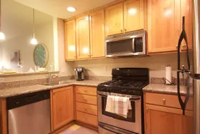 Fantastic home near Nike, Intel and shopping - Image 3