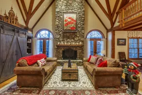 Luxe Private Getaway in the Heart of Wintergreen! - Image 4