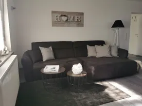 Apartment with private entrance in RE -Nord - Image 4
