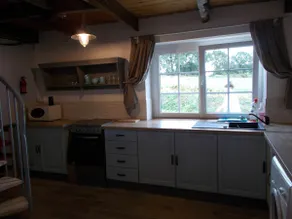 La Petite Maison, ideal for cycling, walking, fishing, relaxing - Image 4