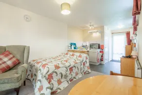 Private Self Contained Studio Annexe Sawston Cambs - Image 3