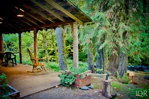 Rustic Riverside Cabin with Sauna & Cedar Hot Tub - Image 3