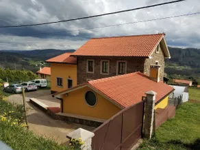 Country house with pool in Cedeira, A Coruña. - Image 2
