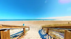 Best Location! Beachfront-Boardwalk-Pool-Balcony - Image 2