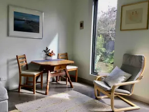 Apartment in a garden amongst the gum trees - Image 4