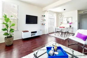 ★Sunny Condo Near the Beach★ - Image 4