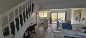 Townhouse in CBD - Image 5