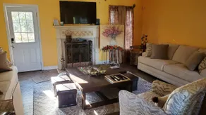 Large Home Pure Serenity Mnt Views - Image 2