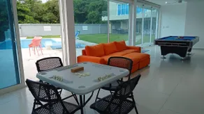 #1 Villa with a swimming pool, jacuzzi, pool table, and ping pong. - Image 4