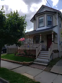 The Little House In Asbury Park - Image 4