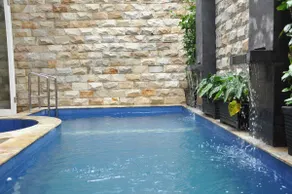 BeFive Holiday Villa - Private Pool and Jacuzzi - Image 3