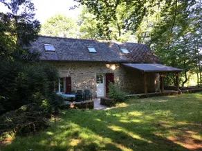 Spacious gite on the estate of Château Le Bois - Image 2