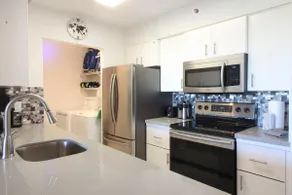 Luxurius Apartment Yacht Club a Aventura 1 Bd 1 Bath Brand New 3 min Beach 405 - Image 4