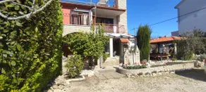 Cosy App with fireplace, parking & big terrace - Image 4