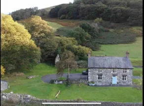 Delightful farmhouse within the Tanat valley - Image 5