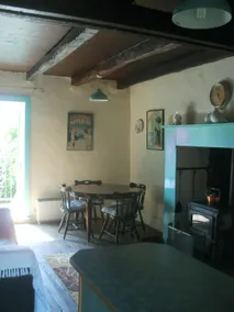 Traditional country cottage - Image 2