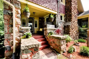 Niagara Wine Country Cottage - Image 4