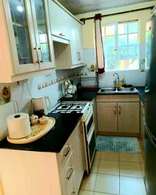 Travellers cove - Image 2