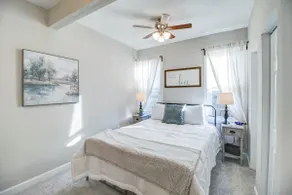 Sweet Retreat! Cozy 2 Bed & Bath By the Beach - Image 5