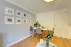 Modern 2 Bed House Sleeps 6 Southam Town Centre - Inspire Homes Ltd - Image 5