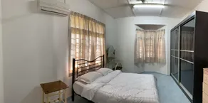 5BR Bukit Beruang Bungalow Homestay/Villa Ct Zee - Image 2