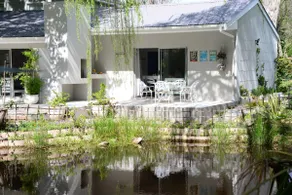 Waterland Lodge - Image 2