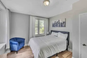2-BR NEWLY RENOVATED, MODERN, LANSDOWNE APARTMENT - Image 2