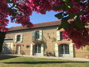 L'Ancienne Écurie du Chateau Lézian - Image 2