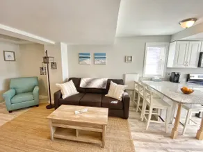 Plum Royale Jr: Cozy Plum Is. home w/beach access - Image 3