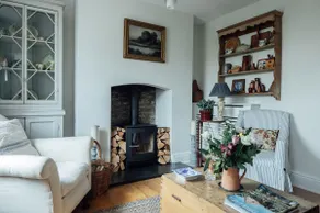Buttercup Cottage in the heart of the Cotswolds - Image 3