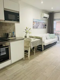 Apartamento Puerto de Blanes vista Mar - Image 5