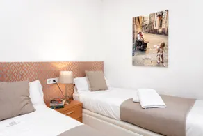 Eixample Building Apartments by Mercedes Heritage - Image 5