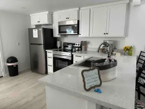 Cozy Apartment - Image 2