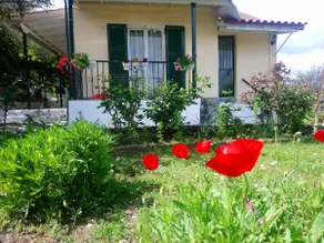 Laura House - Image 2