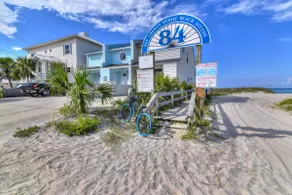 Sea La Vie Townhouse on the Beach - Image 4