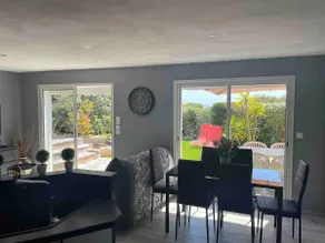 2-bedroom apartment in villa - Image 2