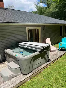 Pet Friendly 4 Bedroom River Overlook on 7 Acres - Image 3