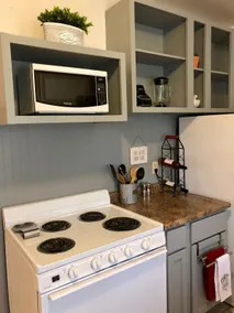Charming Two Bedroom Studio - Image 3