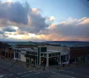 SUNSET GLORY -Best Views Of The Bay In Downtown Petoskey - Where You Want To Be! - Image 4