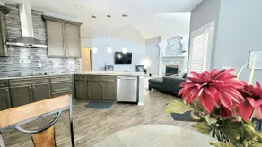 7BR-5bath-Near ScenicTrail/Easy Access to Downtown - Image 3