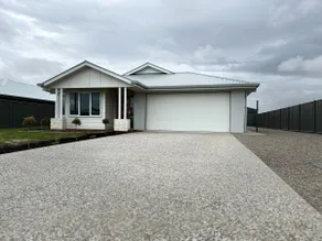 Coastal Family Getaway - Image 2