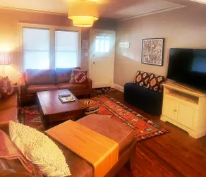 The Grand House - Image 4