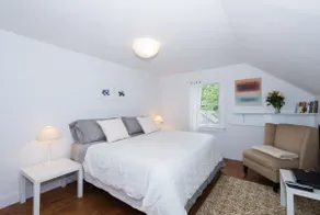 Sag Harbor Village Oasis - Image 3