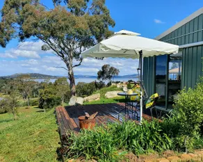 Riverview Bungalow South Arm - Image 2