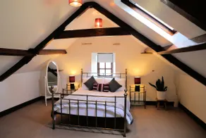 Stowhouse Farm Cottages - Image 2