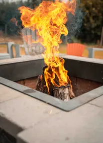 Fire Pit+Movie Screen - Image 3