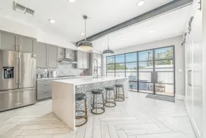 High-Quality Central Tucson Home - Image 3